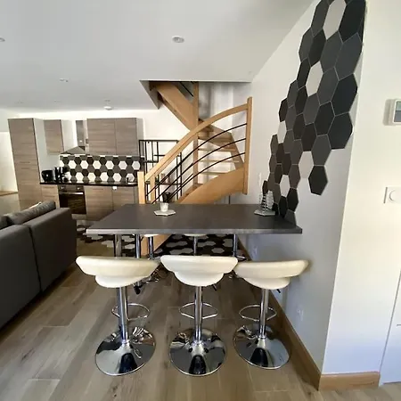 Holiday home Maison De Location - Les 4 Saisons *